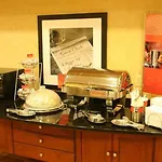 Hampton Inn & Suites - Cape Cod / West Yarmouth 