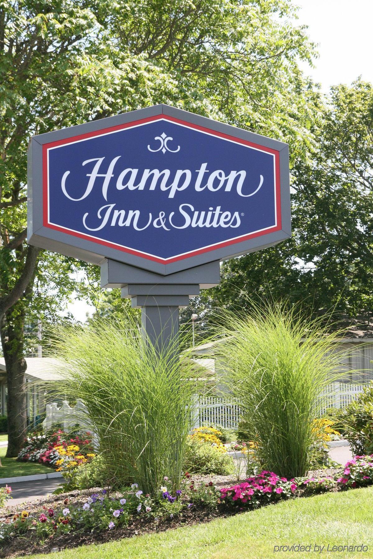 Hampton & - Cape Cod /