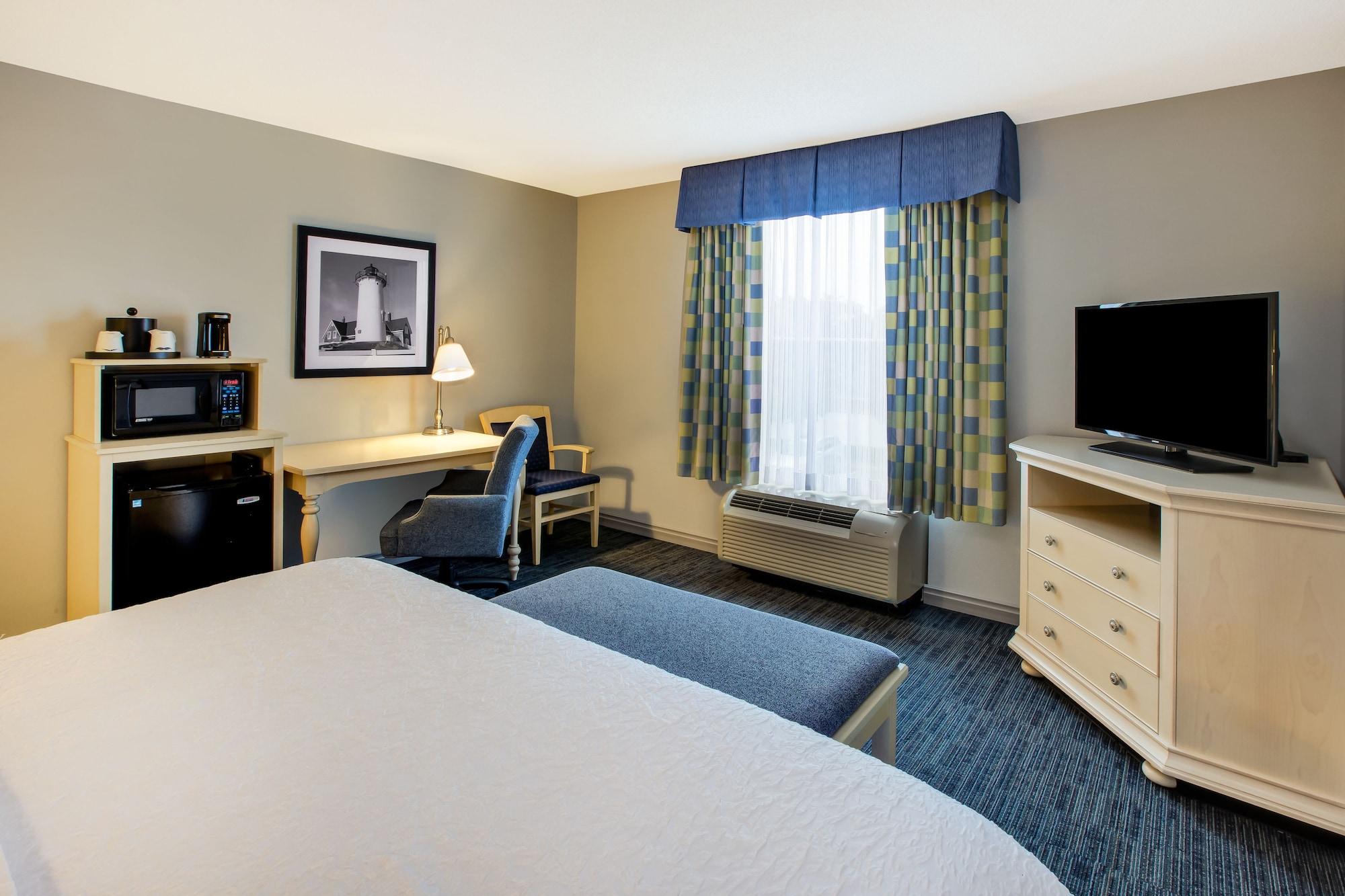 Hotel Hampton & - Cape Cod /